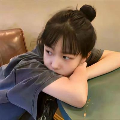 去联谊却发现没有女生 海报